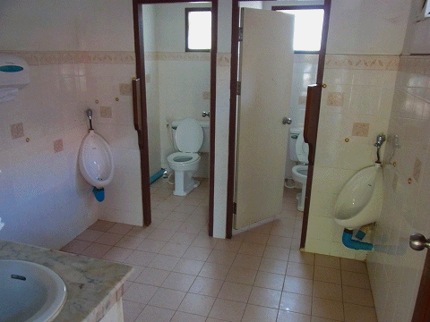 toilet_ban_krut.gif
